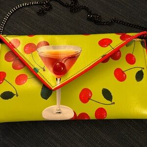 Kent Stetson manhattan Clutch